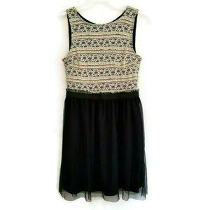 Xtraordinary Dress Jrs Medium Ivory Lace Black Skirt Feminine Special Occasion